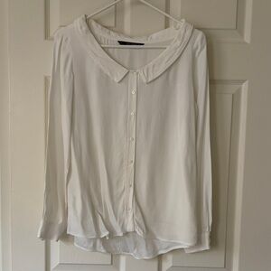 $5! 2 for $10🌹Zara White Button-Front Long Sleeve Blouse with Rounded Collar